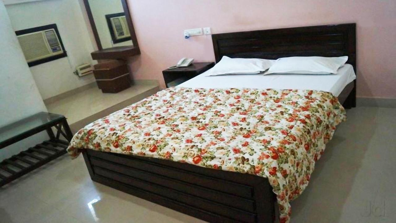 Vaishnavi Group Of Hotels Haiderabad Buitenkant foto