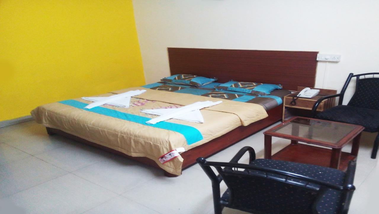 Vaishnavi Group Of Hotels Haiderabad Buitenkant foto